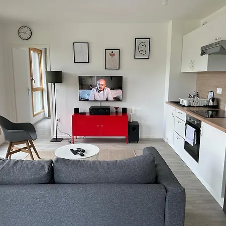 Appartement Cosy 2 Pieces Et Parking 30 Mns Gare Du Nord By Immo Kit Villepinte (Seine-Saint-Denis)
