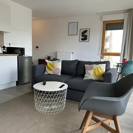 Appartement Cosy 2 Pieces Et Parking 30 Mns Gare Du Nord By Immo Kit *